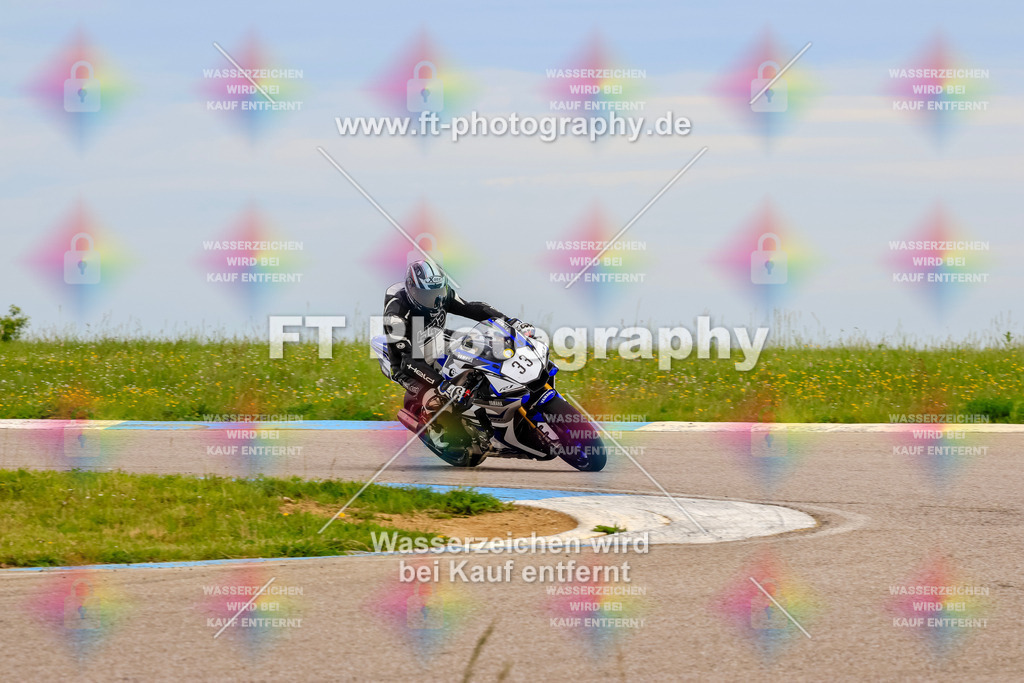 MotoTeam-2612 | Hier findet Ihr Bilder von Touristenfahrten auf der Nürburgring Nordschleife oder von anderen Veranstaltungen die ich besucht habe. Viel Spass beim Durch Schauen 