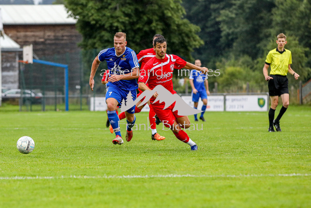 OE7A5779 | li. Timo Ganserer