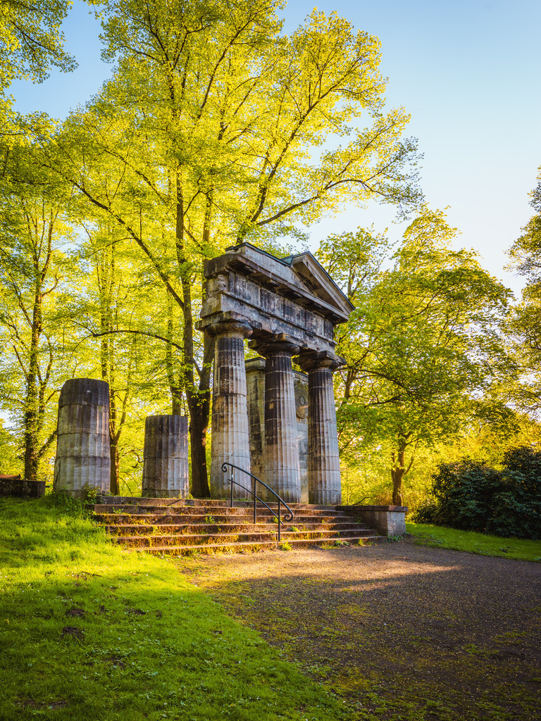 Bürgerpark | Entdecke exklusive Fotokunst aus Braunschweig: Bildband, Leinwände, Postkarten, Kalender, digitale Downloads & Bildlizenzen. Jetzt im offiziellen Beautiful Braunschweig Shop! - Realisiert mit Pictrs.com