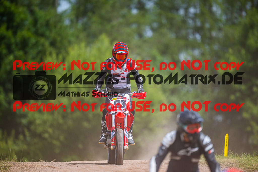 MaZZes_FotoMatrix_220618_3590 | S4