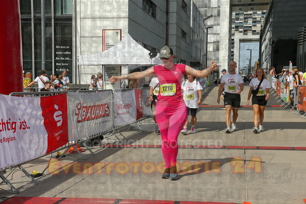 250920_1351_EX1_6914 | Sportfotografie im Rhein-Sieg Kreis, Köln, Bonn, NRW, Rheinland Pfalz, Hessen, etc. Unser Tätigkeitsfeld umfasst den Laufsport vom Volkslauf über den Marathon, Duathlon, Triathon bis zum Ultralauf wie Kölnpfad Ultra oder Schindertrail.
