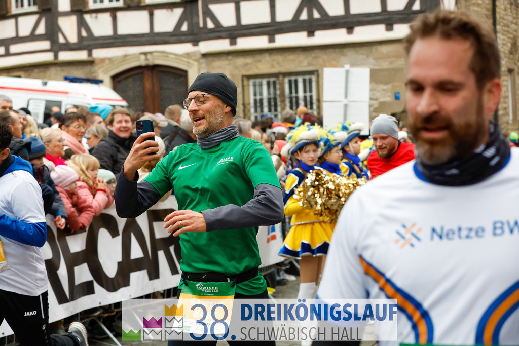 5km Roewisch Wohnbau Cup | 3 Koenigslauf 2024 5km Roewisch Wohnbau Cup - Realisiert mit Pictrs.com