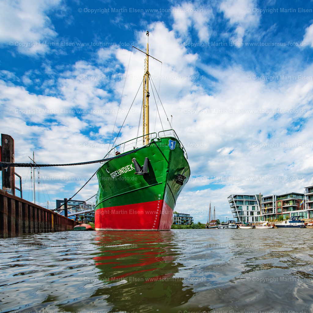 Stade Hafencity_ELS_1192210820a | Fotos aus den Touristenorten aus Norddeutschland. - Realisiert mit Pictrs.com