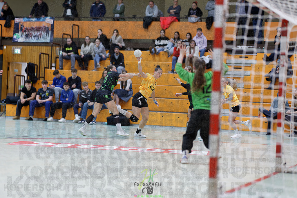 Frauen Oberliga Mitte (HHV); HSG Kleenheim/Langgöns II - HSG Eibelshausen/Ewersbach | Frauen Oberliga Mitte (HHV); HSG Kleenheim/Langgöns II - HSG Eibelshausen/Ewersbach am 01.11.2025 in Oberkleen (Weidig-Halle)Photo © 2025 - Jörg Heinrich - Realisiert mit Pictrs.com