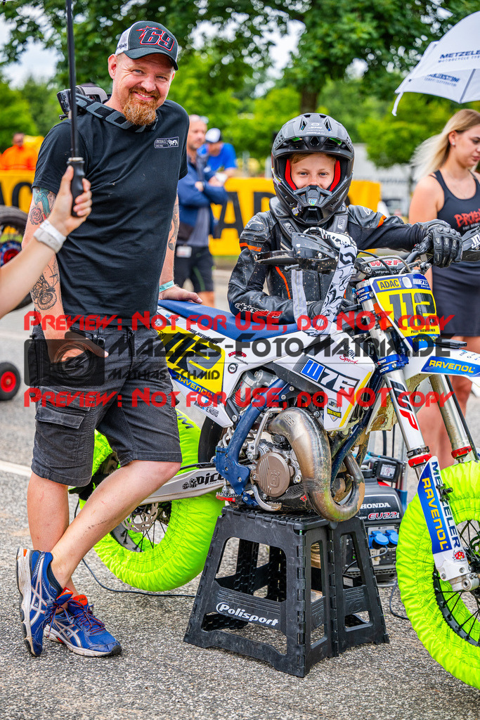 MaZZes_FotoMatrix_240818_6021986_8499 | ROOKIES