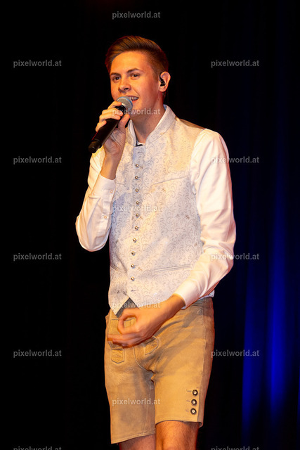 Schlager trifft Tracht | Bildershop von pixelworld.at - Realisiert mit Pictrs.com