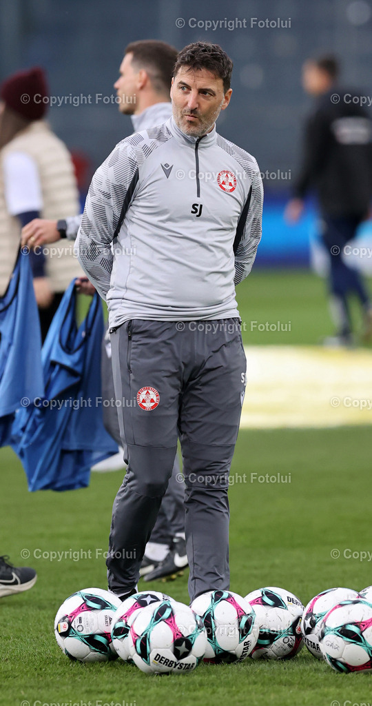 A_LUI_14032026_14 | SPORT,FUSSBALL,ADMIRAL BUNDESLIGA GAK-RZ PELLETS WAC 14.03.2026 IM BILD: CO - TRAINER  JOACHIM STANDFEST (GAK) FOTO:FOTOLUI/MW