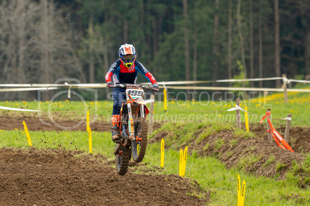 Motocross Schlatt bei Winterthur - 30. April 2022 | Motocross Schlatt bei Winterthur
MC Wila, Schlatt bei Winterthur
Bild: Sportfotografie Markus Aeschimann | www.markus-aeschimann.ch - Realisiert mit Pictrs.com