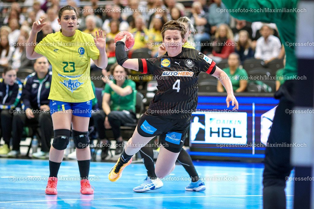 DHB13072401014 | 13.07.2024, Handball, Länderspiel Frauen, Dortmund, Westfalenhalle, DHB, Olympia Vorbereitung, Deutschland - Brasilien:  Alina Grijseels (GER)