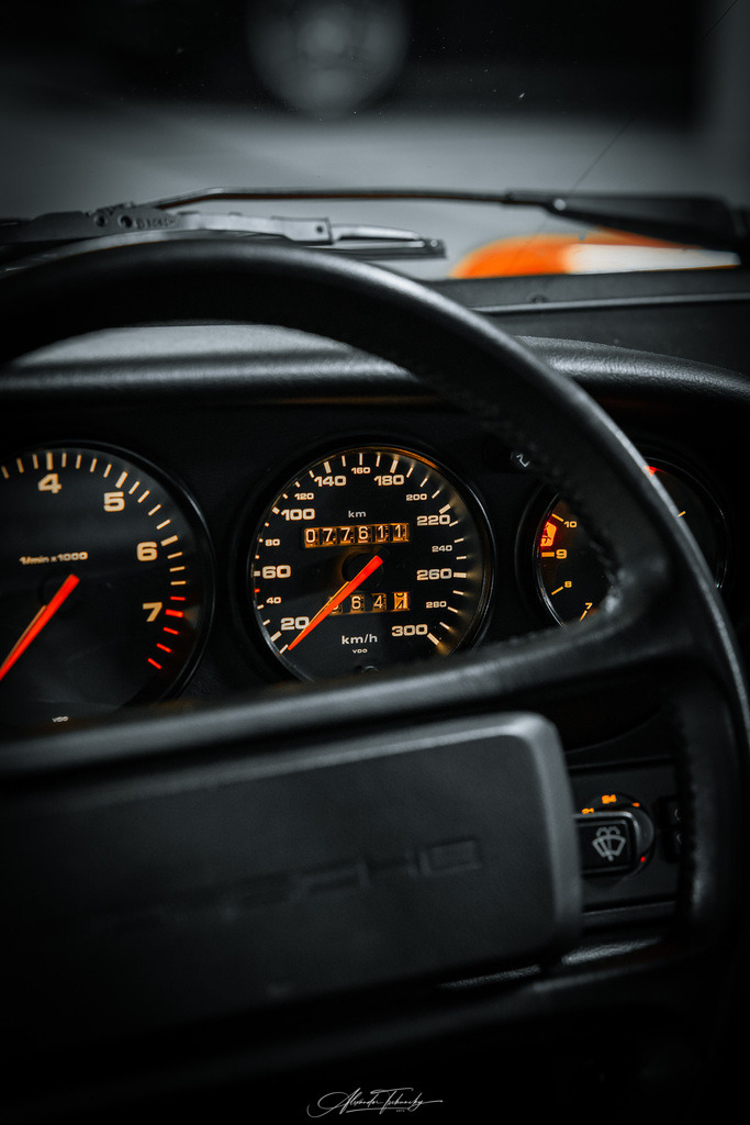 964 Carrera 4 | Entdecken Sie die faszinierende Welt von Alexander Tschuncky Arts: Kreative Fotografie, atemberaubende Automobilkunst und hochwertiger Bilderdruck. Lassen Sie sich inspirieren! - Realisiert mit Pictrs.com