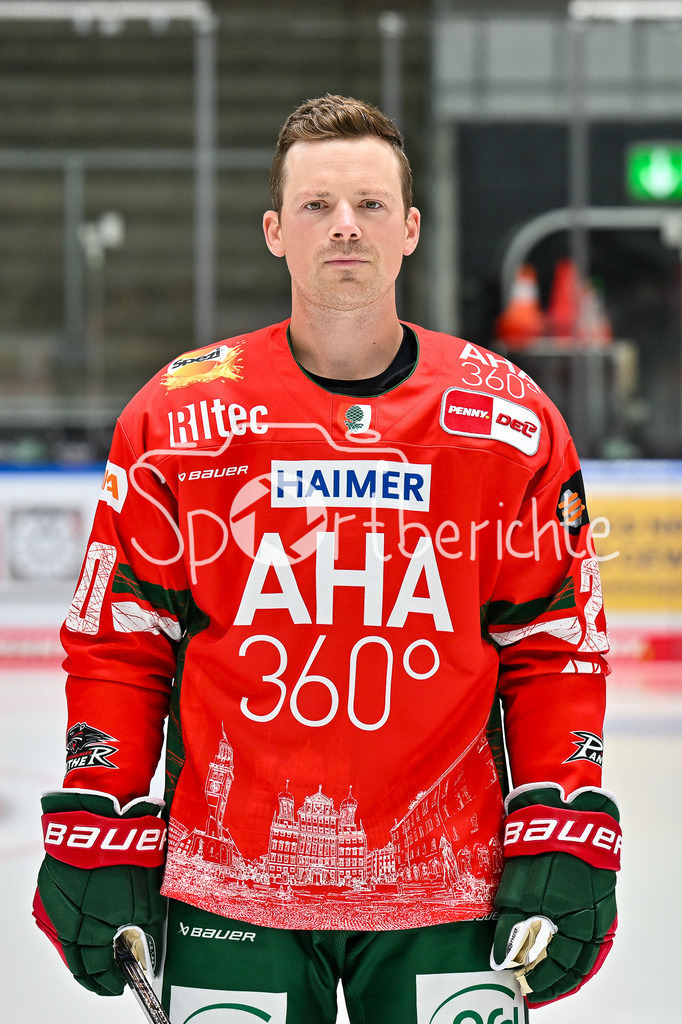 Augsburger Panther 2025/26 | im Bild Cody KUNYK (Augsburger Panther #20) / Einzelfoto / Freisteller / Media Day Augsburger Panther: Curt-Frenzel Stadion am 06.08.2025