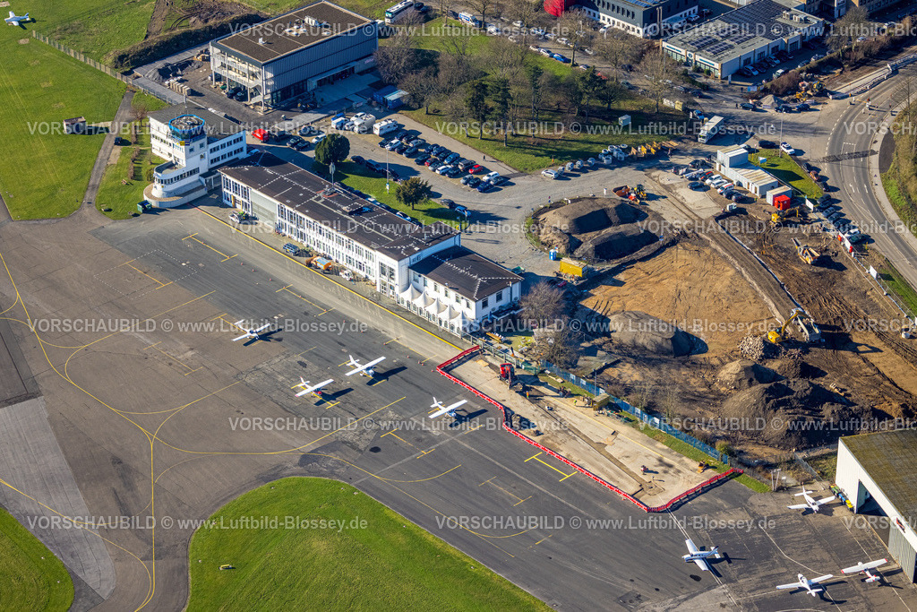 Muelheim230200962 | Luftbild, Flughafen Essen/Mülheim, Vorfeld, Tower, Flughafenverwaltung, Baustelle, Holthausen - Südost, Mülheim an der Ruhr, Ruhrgebiet, Nordrhein-Westfalen, Deutschland