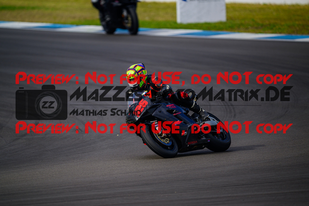 MaZZes_Fotomatrix_20250421_6007705_1894 | ROT