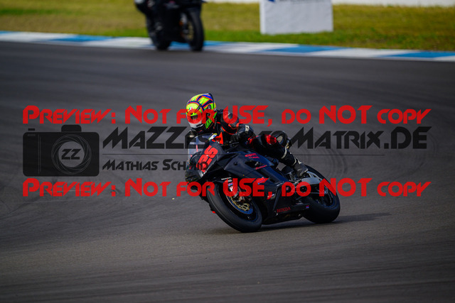 MaZZes_Fotomatrix_20250421_6007705_1894 | ROT