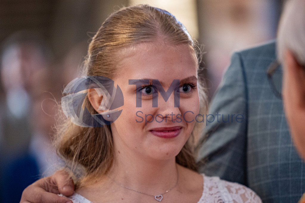 RR5M6887 | Firmung Klagenfurt-Dom 19.05.2024 8 Uhr