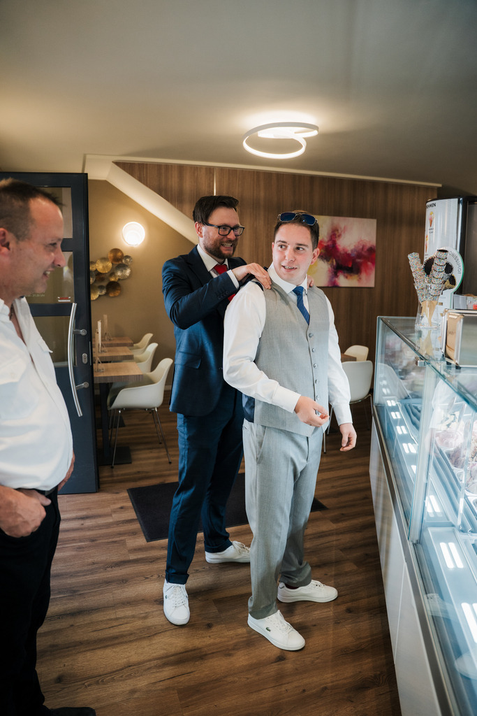 JAQ09764 | Glücksfotografie - Realisiert mit Pictrs.com