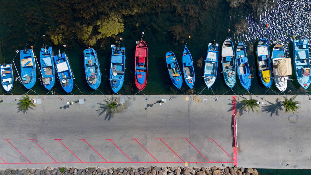 Boote | bjoernschmidt - Realisiert mit Pictrs.com