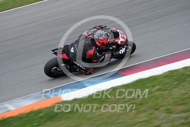 2024_07_19_PBK_14278 | Sportfotografie; SlowMotion; Video; Rennstrecke; Hafeneger; Speer; Racing; RSE; BMW; CBO; Trackday; Motorsportarena; Hockenheimring; Brno; Most; Barcelona; Valencia