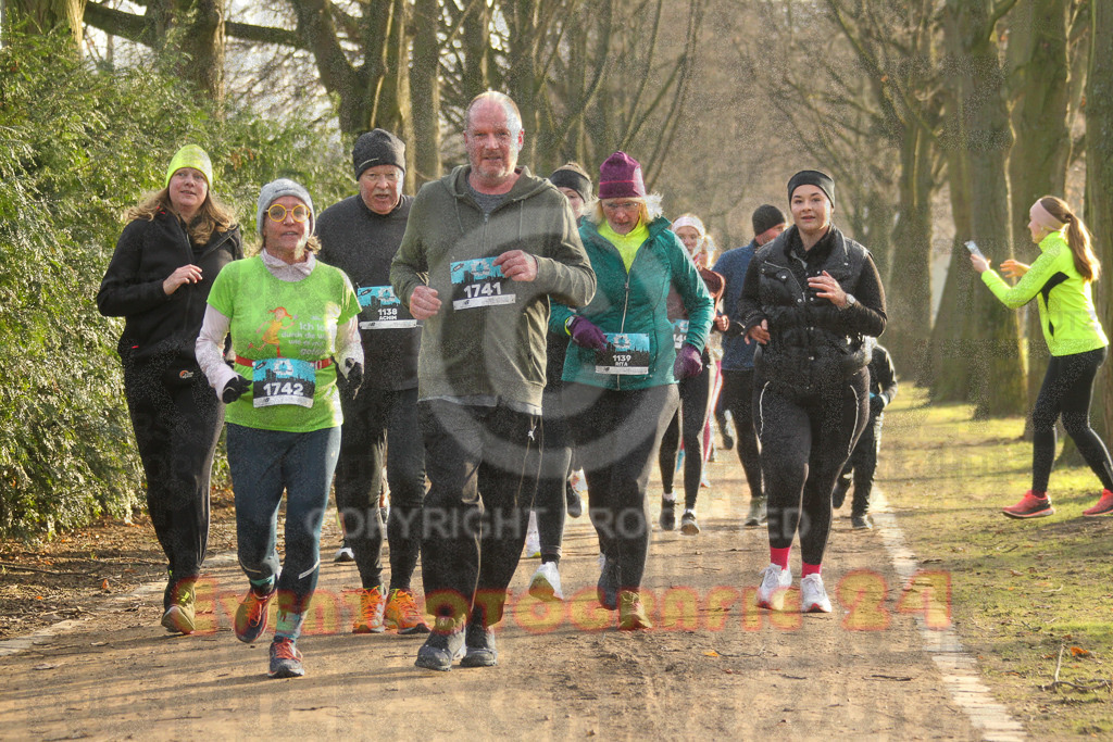 241231_1023_EV4_4141 | Sportfotografie im Rhein-Sieg Kreis, Köln, Bonn, NRW, Rheinland Pfalz, Hessen, etc. Unser Tätigkeitsfeld umfasst den Laufsport vom Volkslauf über den Marathon, Duathlon, Triathon bis zum Ultralauf wie Kölnpfad Ultra oder Schindertrail.