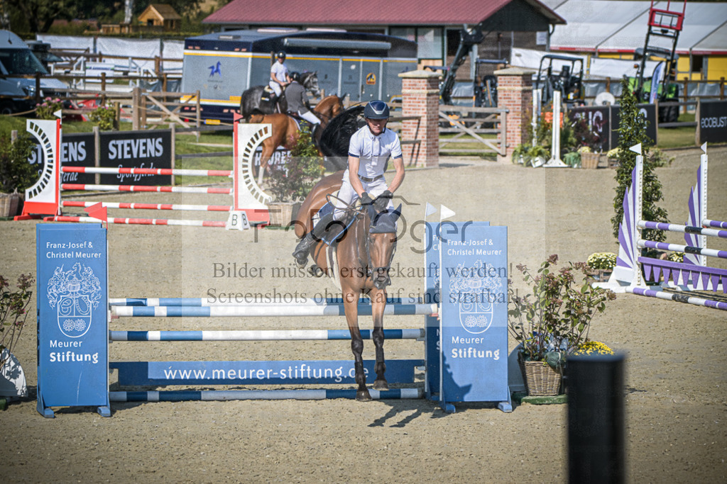 DOS_1381 | Entdecke hochwertige Reitturnierfotos von Foto Oger. Professionell, emotional und authentisch – jetzt Lieblingsmomente im Shop bestellen.Deutschlandweite Turnierfotografie. - Realisiert mit Pictrs.com