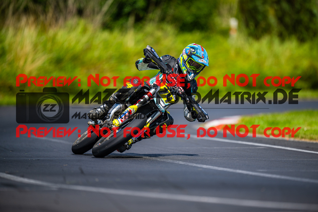 MaZZes_Fotomatrix_240714_6007705_5996 | ROOKIES