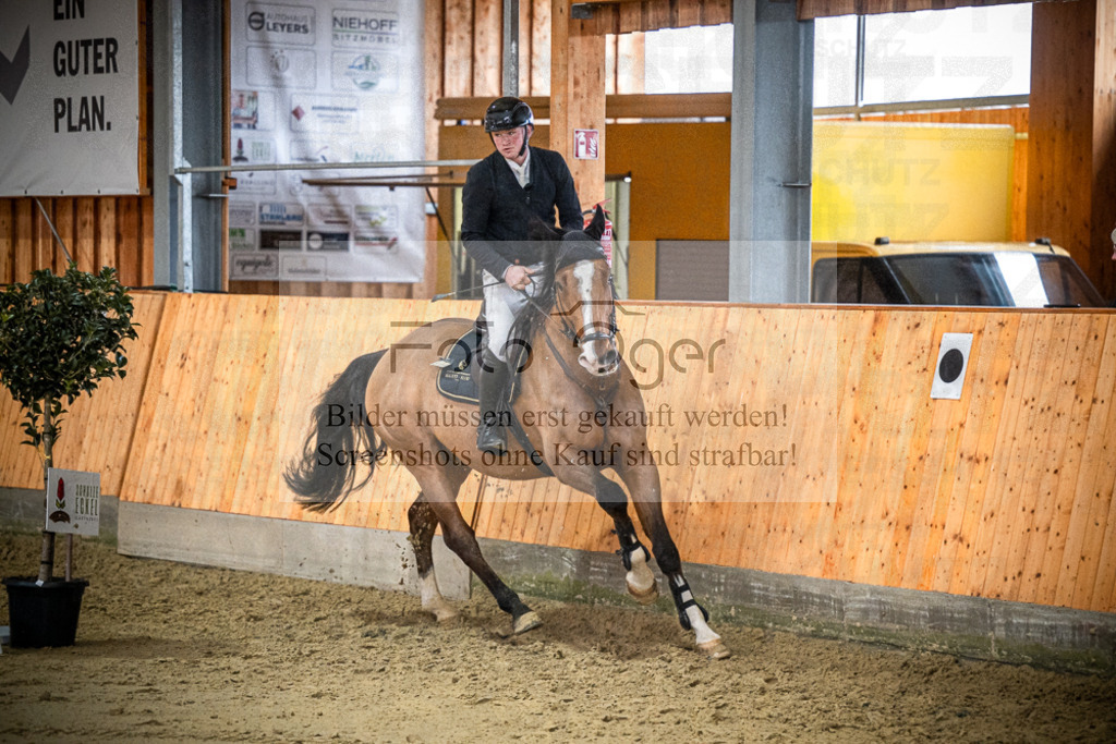 DOS_1298 | Entdecke hochwertige Reitturnierfotos von Foto Oger. Professionell, emotional und authentisch – jetzt Lieblingsmomente im Shop bestellen.Deutschlandweite Turnierfotografie. - Realisiert mit Pictrs.com