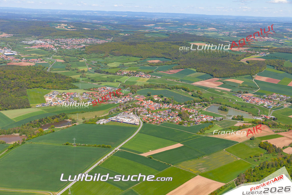 aktuelles Luftbild von  Rentweinsdorf  - Luftaufnahme wurde 2019 von https://frankenair.de mittels Flugzeug (keine Drohne) erstellt.