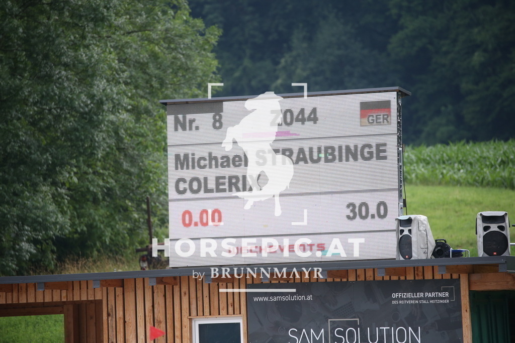 DL2Q2780 | Willkommen bei Brunnmayr - Design & Fotografie – Ihrem Spezialisten für Reitturniere und Pferdeveranstaltungen in Oberösterreich, Salzburg und Bayern! Seit über 17 Jahren sind wir leidenschaftlich dabei.