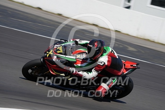 2025_04_29_PBK_22614 | Sportfotografie; SlowMotion; Video; Rennstrecke; Hafeneger; Speer; Racing; RSE; BMW; CBO; Trackday; Motorsportarena; Hockenheimring; Brno; Most; Barcelona; Valencia