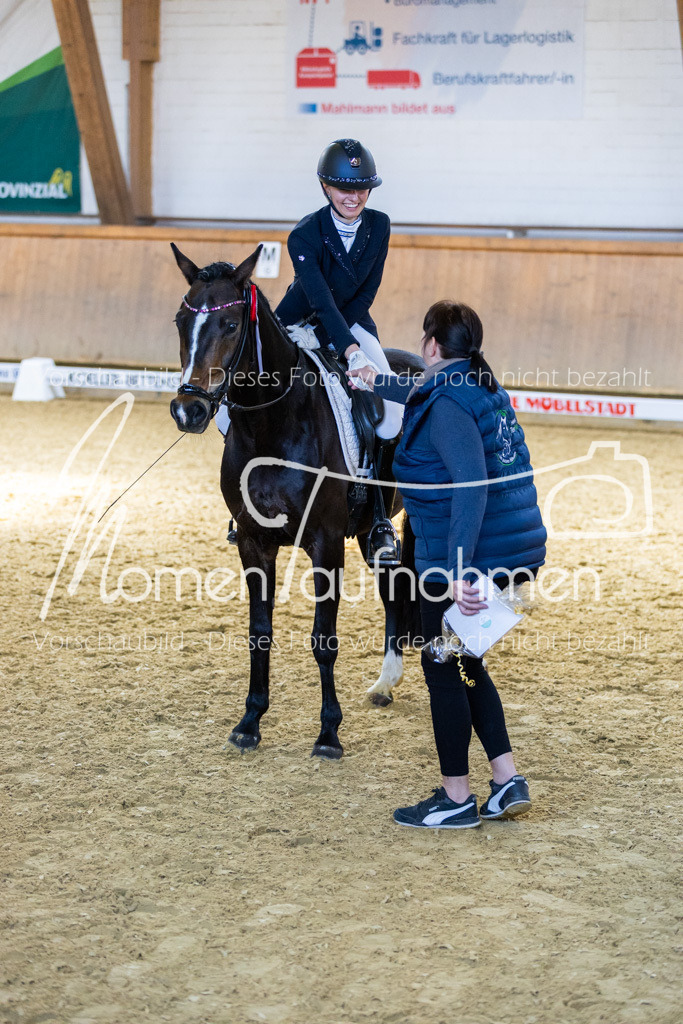 Sth-LPO25-DrR-L-304 | MomenTaufnahmen Pferdesportfotos