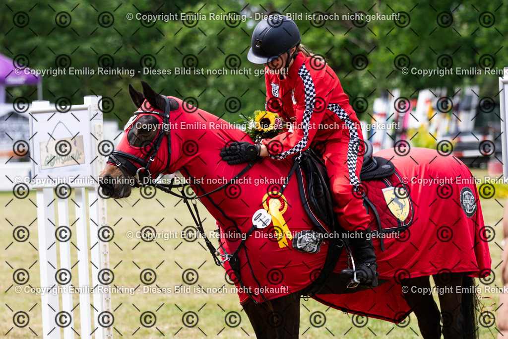 CL5A8029 | Emilia Reinking Fotografie - Realisiert mit Pictrs.com