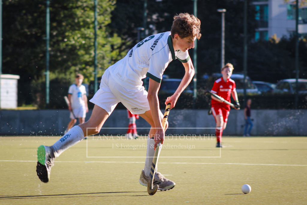 MU14 FINALE Westdeutsche Meisterschaft  Rot-Weiß Köln - HTC Uhlenhorst Mülheim 24.09.23 Düsseldorf-132 | lanaschraderfotografie - Realisiert mit Pictrs.com