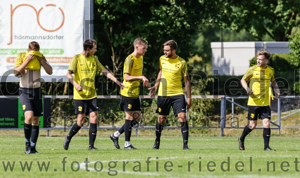 2023-07-09_014_FC_Moosinning_II_gegen_FC_Herzogstadt | Moosinning, Deutschland, 09.07.2023:
Fußball, Kreisliga 2023 / 2024, Testspiel, FC Moosinning II gegen FC Herzogstadt, Endergebnis: 2:1

Foto: Christian Riedel / fotografie-riedel.net
