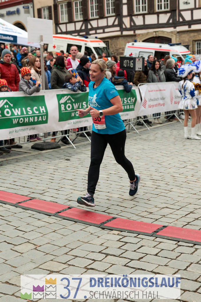 VR Bank Hauptlauf 10000m | 3 Koenigslauf 2023 - Realisiert mit Pictrs.com