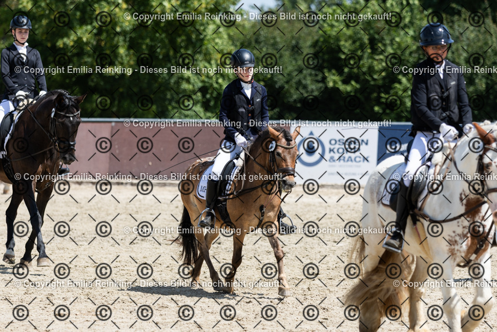 CL5A3442 | Emilia Reinking Fotografie - Realisiert mit Pictrs.com