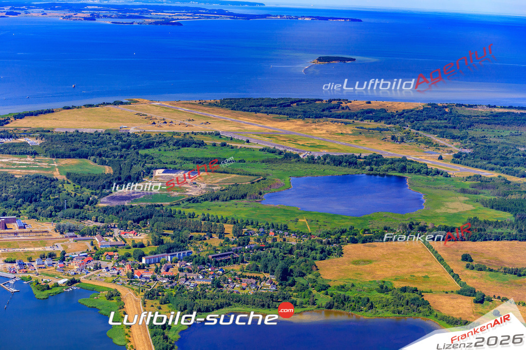 Das Luftbild der Stadt Peenemuende wurde 2018 vom Flugzeug heraus erstellt (keine Drohne) Aufnahmehöhe ca.400 Meter- hohe Auflösung für beste Druck-Qualität