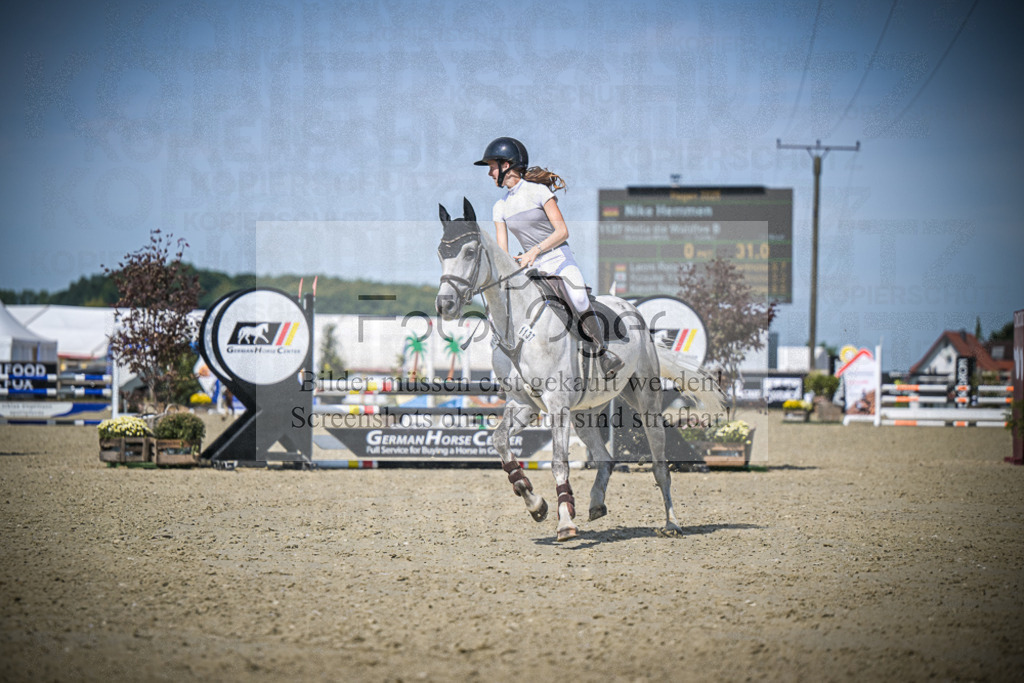 DOS_3353 | Entdecke hochwertige Reitturnierfotos von Foto Oger. Professionell, emotional und authentisch – jetzt Lieblingsmomente im Shop bestellen.Deutschlandweite Turnierfotografie. - Realisiert mit Pictrs.com
