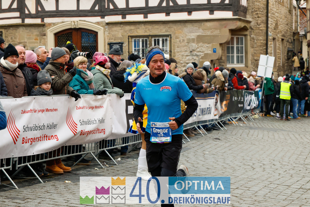 VR Bank Hauptlauf 10km | 40. Optima 3koenigslauf 2026 - Realisiert mit Pictrs.com