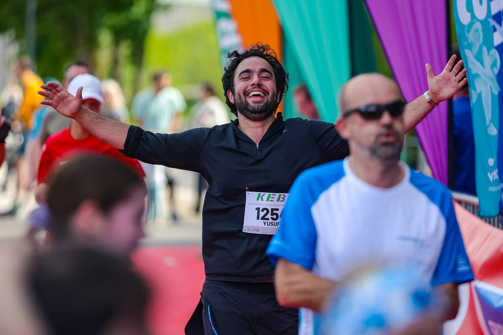 MB-20240428-101-107-0455 | Int. 3 Brückenlauf Linz, Foto: WAPICS/Binder Manuel