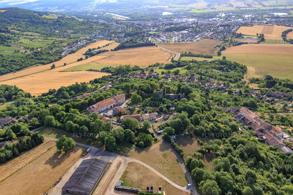 Luftbild: Château de Prény in Prény im Bundesland Meurthe-et-Moselle in Frankreich. – Foto: IMG_083262.jpg vom 12.07.2015 durch Werner Riehm/FLY-FOTO.de – Auflösung des Originals: 5472 x 3648 px – Meurthe-et-Moselle