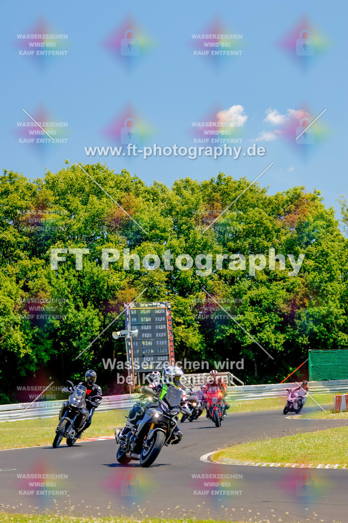 _MOT9418 | Hier findet Ihr Bilder von Touristenfahrten auf der Nürburgring Nordschleife oder von anderen Veranstaltungen die ich besucht habe. Viel Spass beim Durch Schauen 