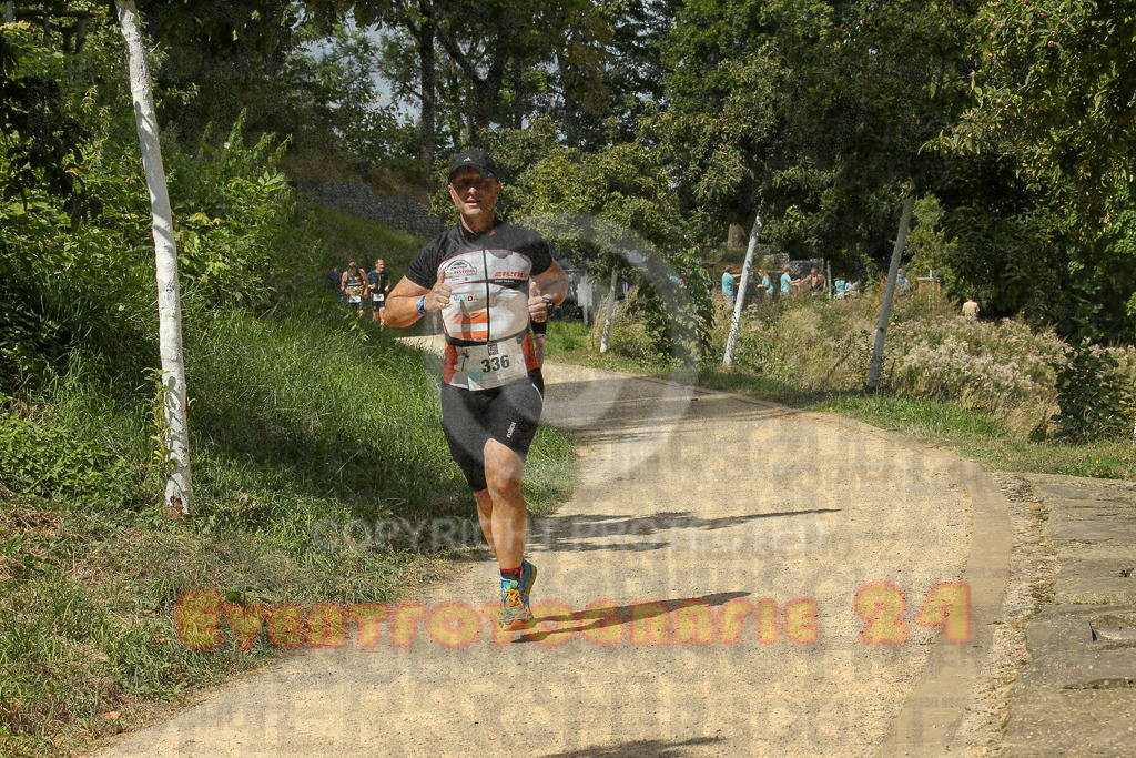 250824_1338_EX1_3087 | Sportfotografie im Rhein-Sieg Kreis, Köln, Bonn, NRW, Rheinland Pfalz, Hessen, etc. Unser Tätigkeitsfeld umfasst den Laufsport vom Volkslauf über den Marathon, Duathlon, Triathon bis zum Ultralauf wie Kölnpfad Ultra oder Schindertrail.