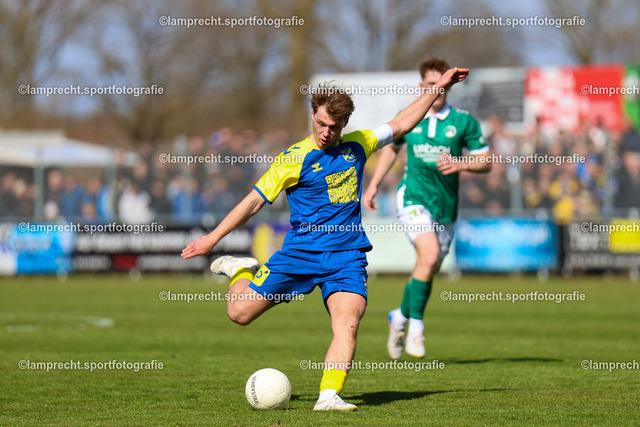 Fußball I Herren I Saison 2025-2026 I SHFV-Lotto-Pokal I Halbfinale I SV Todesfelde - VfB Lübeck 053 | Mats Jonathan Klüver (10, SV Todesfelde) - Realisiert mit Pictrs.com
