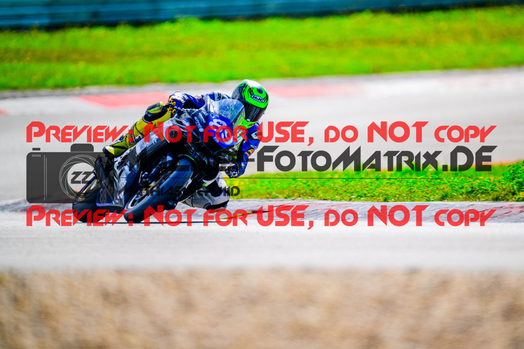 MaZZes_FotoMatrix_240911_6007705_8067 | WEISS