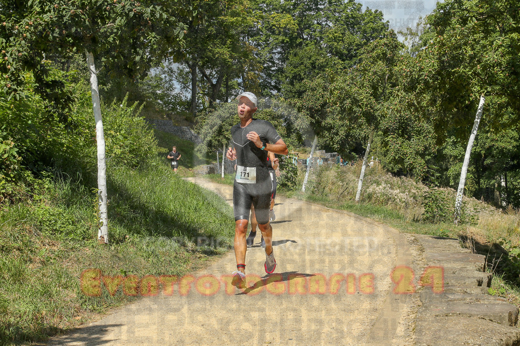 250824_1234_EX1_9815 | Sportfotografie im Rhein-Sieg Kreis, Köln, Bonn, NRW, Rheinland Pfalz, Hessen, etc. Unser Tätigkeitsfeld umfasst den Laufsport vom Volkslauf über den Marathon, Duathlon, Triathon bis zum Ultralauf wie Kölnpfad Ultra oder Schindertrail.