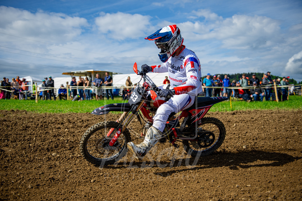 Mo (16) | Paeschuphoto Shop - Wer nicht sucht der auch nicht findet.Ob Motocrossbilder oder von einem besuchtem Spiel, Hauptsache Action. - Realisiert mit Pictrs.com