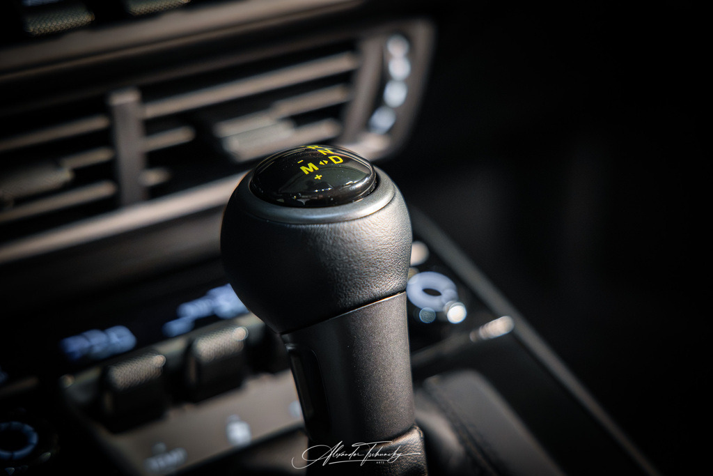 911 GT3 Touring Arlogrünmetallic | Entdecken Sie die faszinierende Welt von Alexander Tschuncky Arts: Kreative Fotografie, atemberaubende Automobilkunst und hochwertiger Bilderdruck. Lassen Sie sich inspirieren! - Realisiert mit Pictrs.com