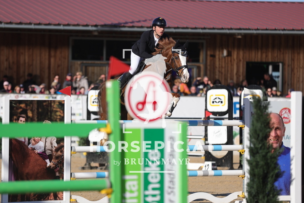 0P6A2099 | Willkommen bei Brunnmayr - Design & Fotografie – Ihrem Spezialisten für Reitturniere und Pferdeveranstaltungen in Oberösterreich, Salzburg und Bayern! Seit über 17 Jahren sind wir leidenschaftlich dabei.