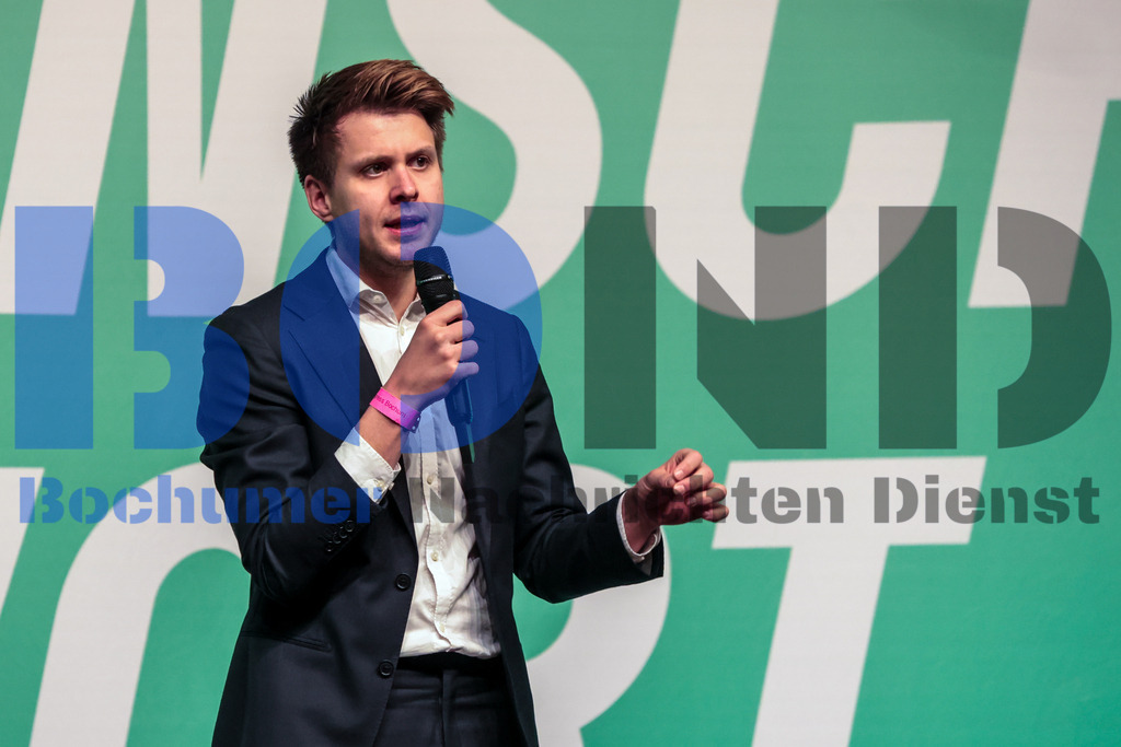 SES_HABBOC20250203-6 | bond - Realisiert mit Pictrs.com