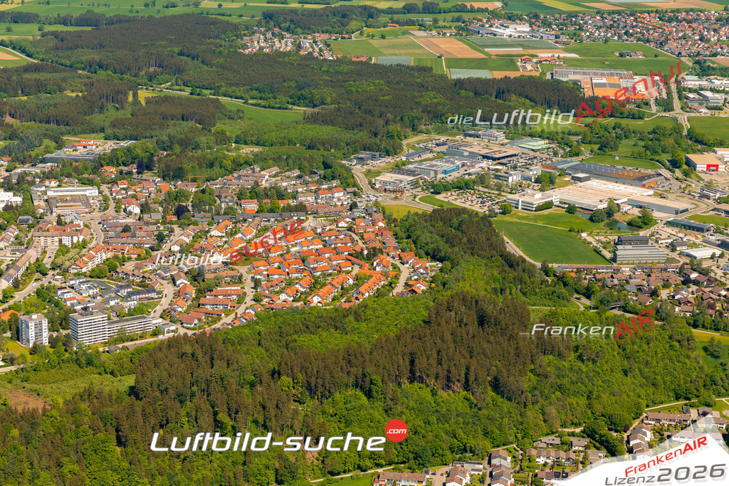 Das Luftbild zeigt : Neugablonz Kaufbeuren - Die Luftaufnahme wurde 2024 vom UL-Flugzeug aus erstellt ( keine Drohne ) - Hochauflösende Luftaufnahme - Für grossformatige Ausdrucke geeignet. Die Geschenkidee !Mit Lizenz und Bildrechte bestellbar